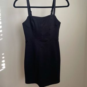 Aritzia Babaton Honeywell Dress